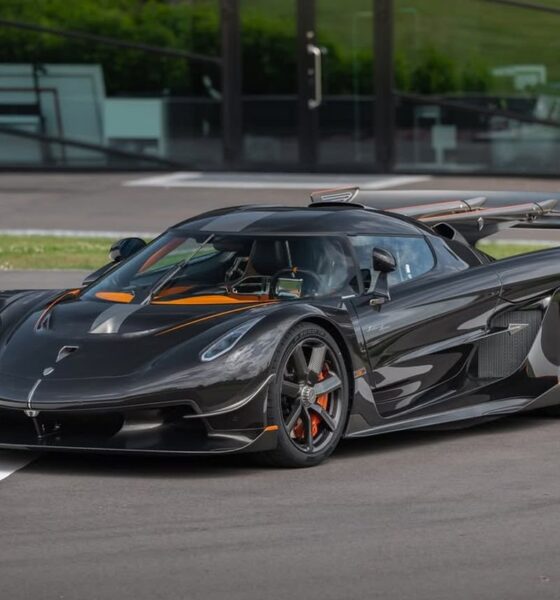 First customer Koenigsegg Sadair's Spear is headed to the USA