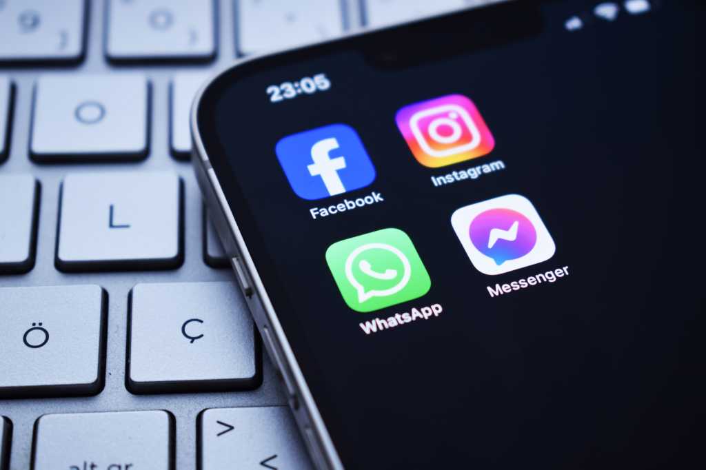 Facebook Instagram Whatsapp App Icons
