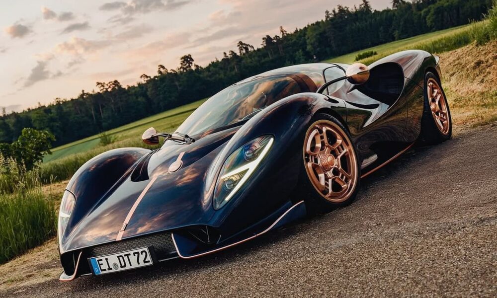 The first customer De Tomaso P72 "Aurelian Night" revealed