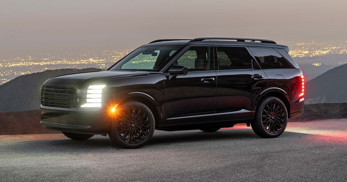 2026 Hyundai Palisade Calligraphy Black Ink: Blacked-out SUV priced for Australia