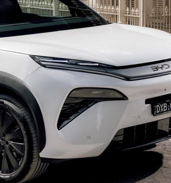 Top five large seven-seat PHEV family SUVs in 2026