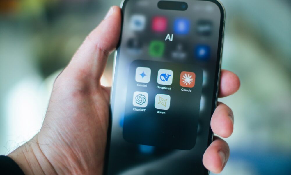 The AI Slot Machine Effect: Why Generative Feeds Disrupt Deep Work And How to Reclaim Focus