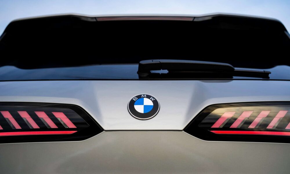 2026 BMW IX3 47