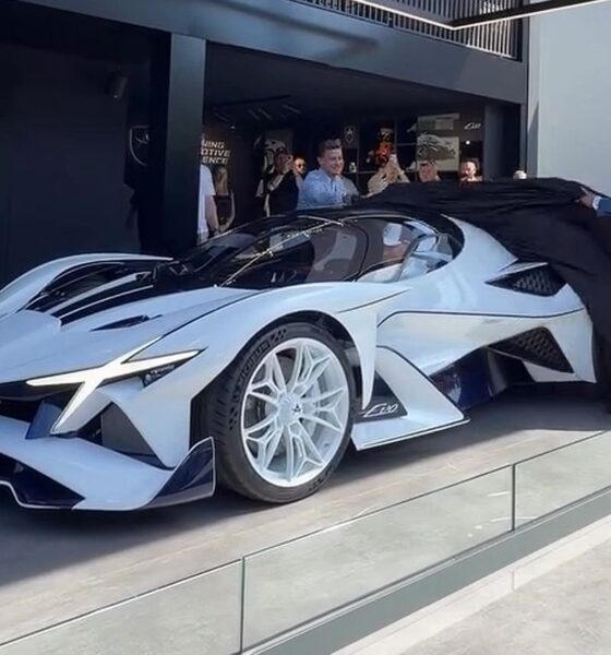 First customer Apollo Evo 'Caribbean Dragon' unveiled at Goodwood