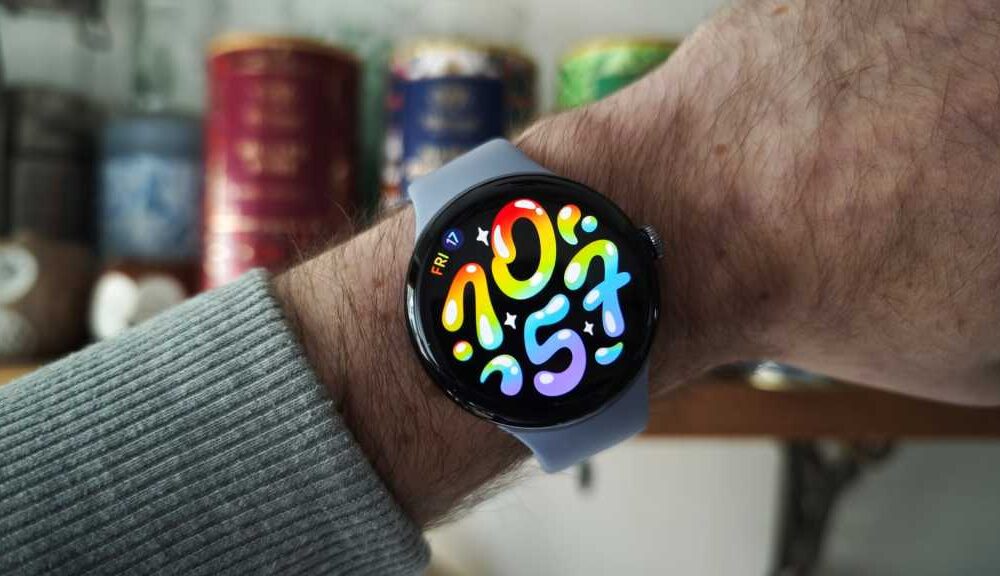 Pixel Watch 4 watch face