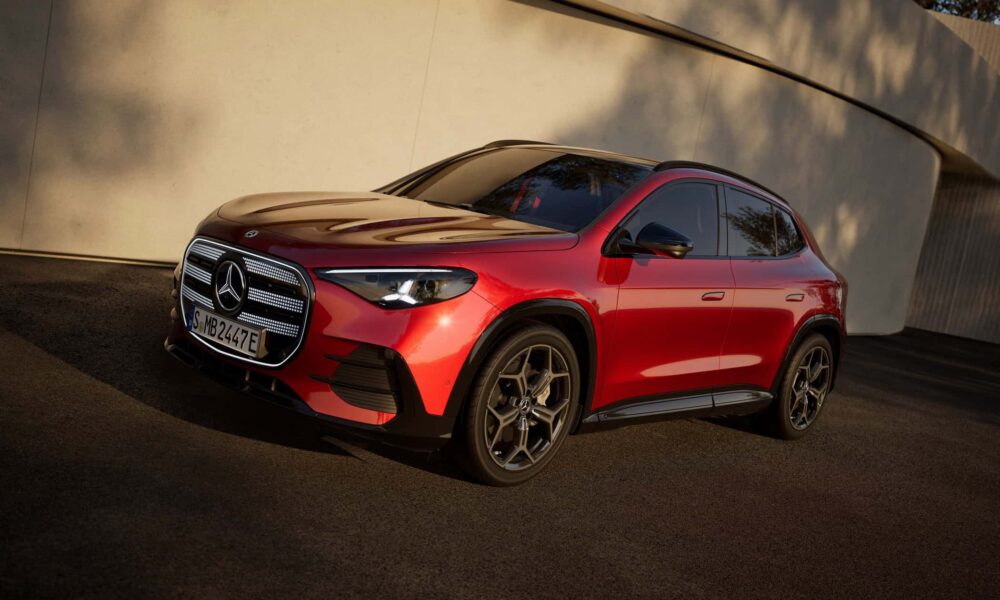 2027 MERCEDES GLA 13