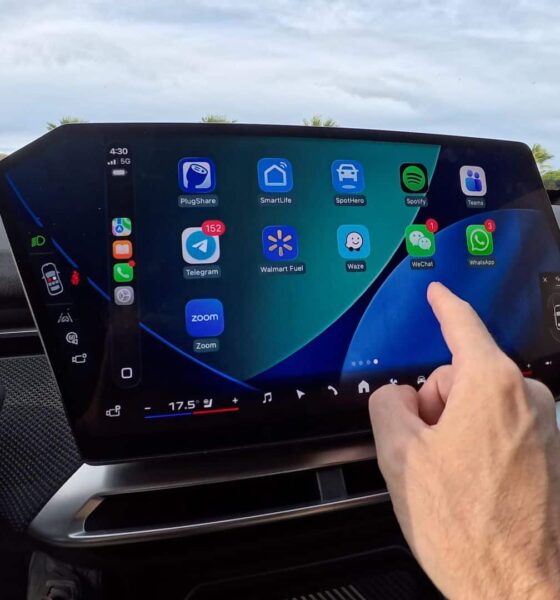 APPLE CARPLAY IDRIVE X 01