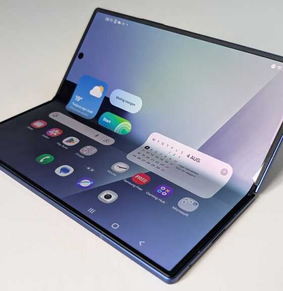 Galaxy Z Fold 7 uppfälld