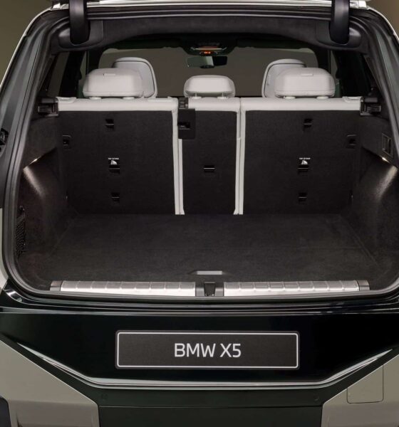 BMW IX5 EXTERIOR 05