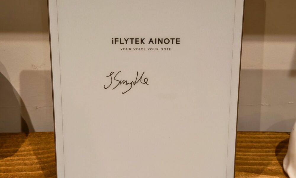 iFLYTEK AINote 2 Review - AI-Powered E-Ink Tablet with Live Offline Audio Transcription