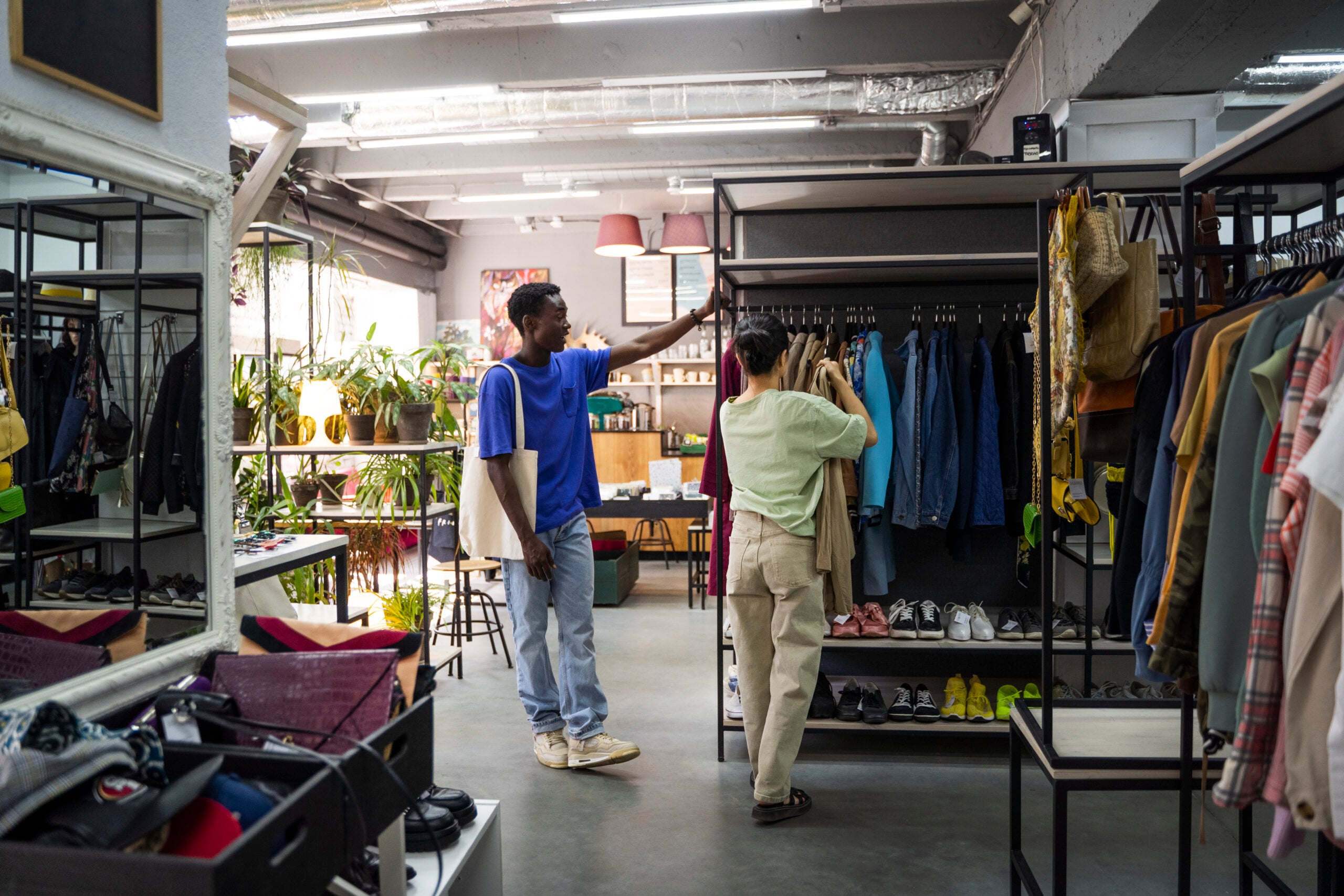The Retail Store Lifecycle: Planning Through Performance