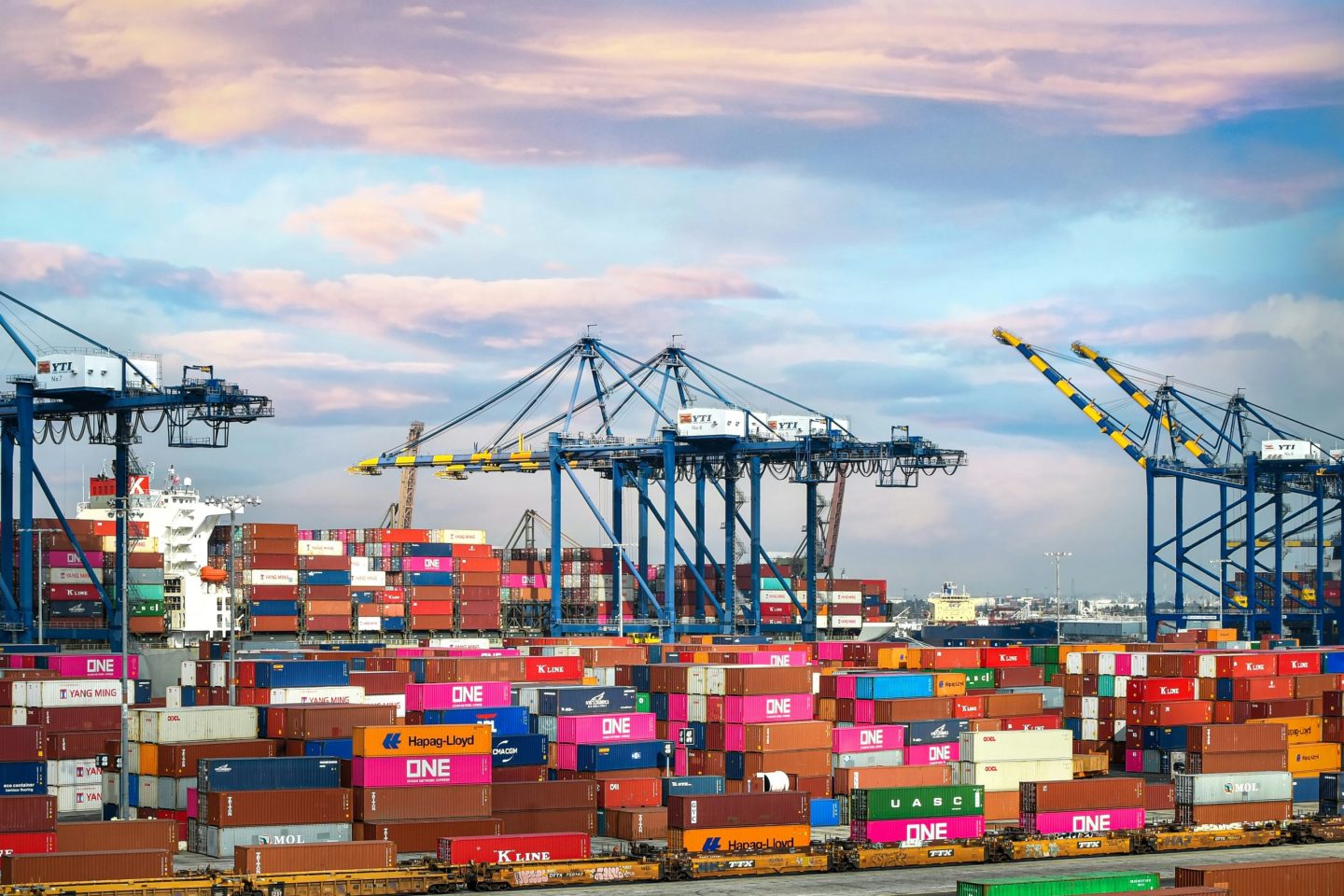 Alvys launches AI agents for freight TMS workflows