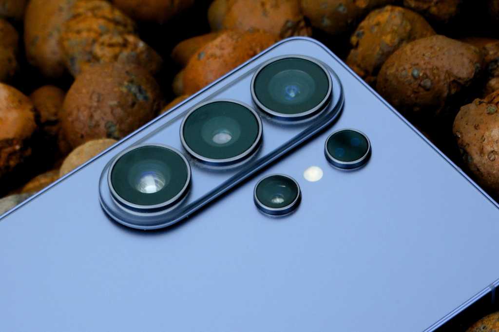 S26 Ultra rear cameras