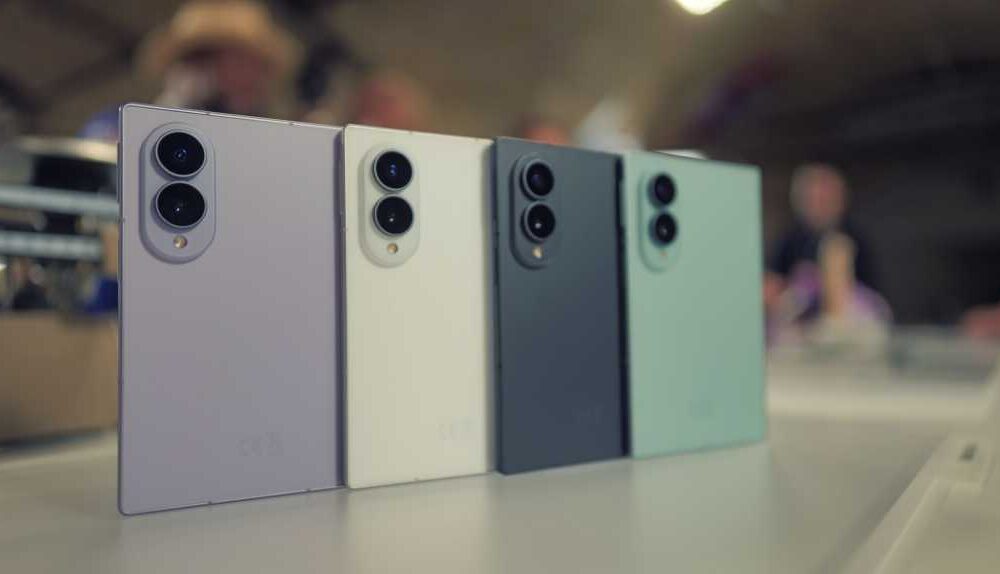 Samsung Galaxy Z Fold 8 6