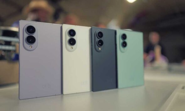 Samsung Galaxy Z Fold 8 6