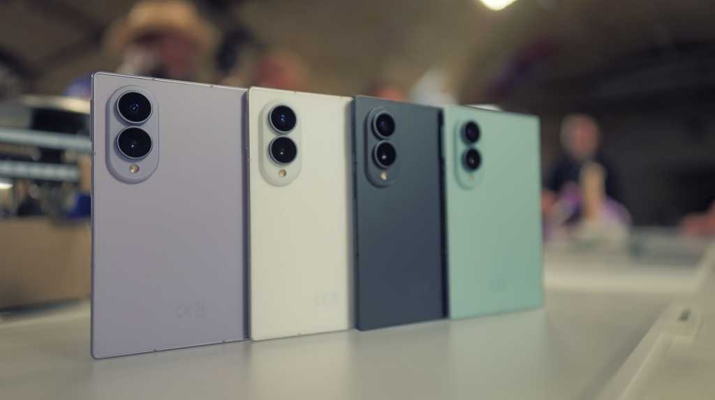 Samsung Galaxy Z Fold 8 6