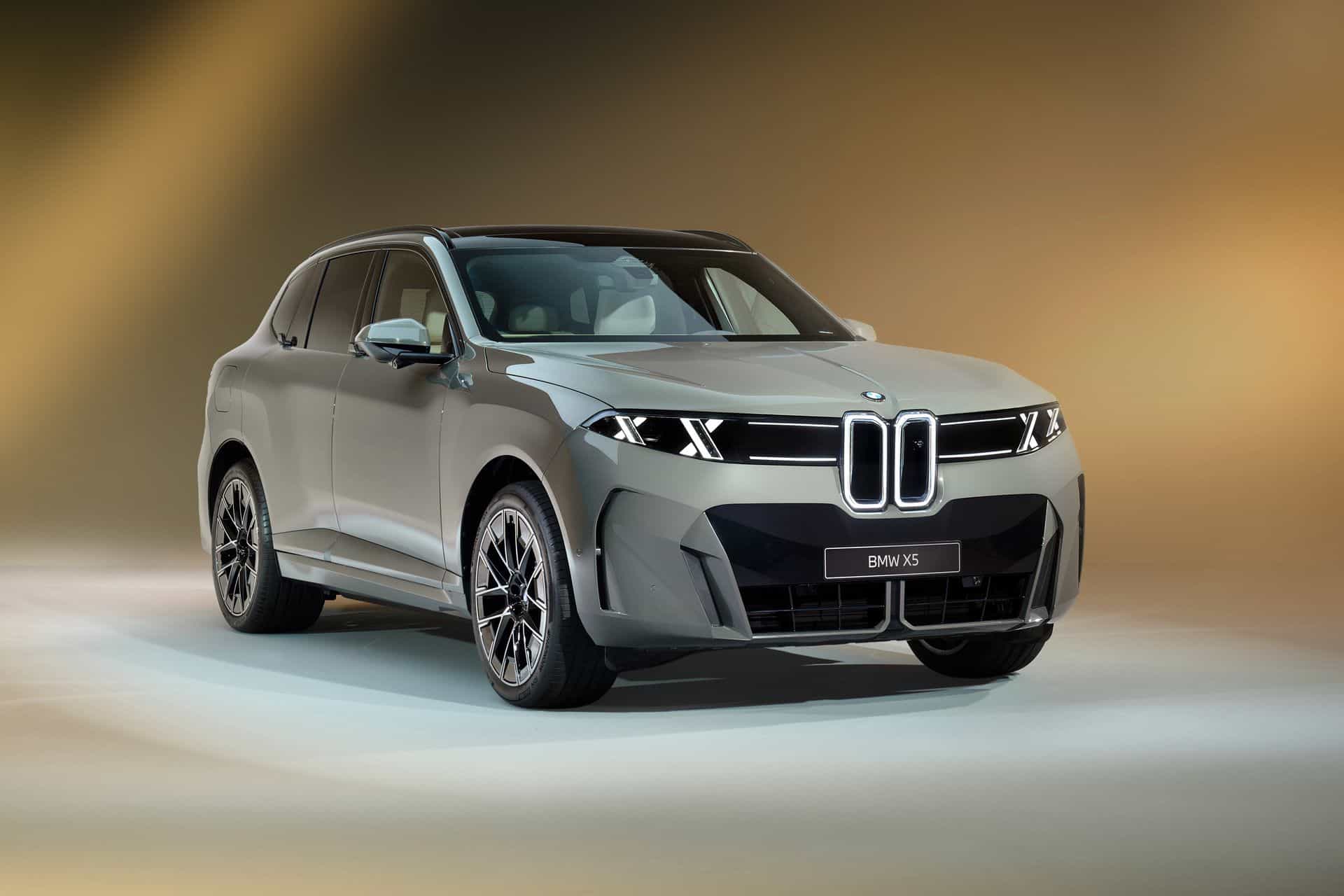 BMW IX5 EXTERIOR 19