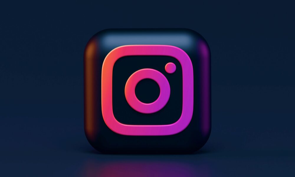 How AI Is changing Instagram engagement without replacing the human touch