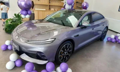 $47,000 Denza Z9S with 1200 hp & 5m length arrives at dealerships