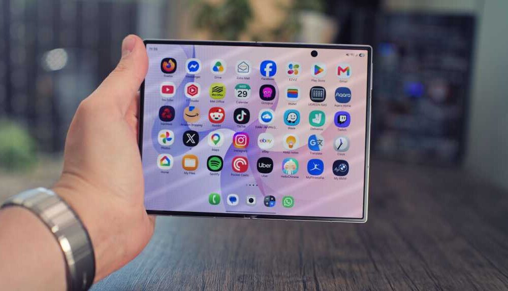 Samsung Galaxy Z Fold 8 review 7