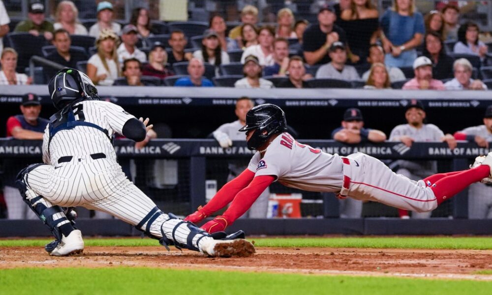 I went to the loneliest baseball game on Apple Vision Pro