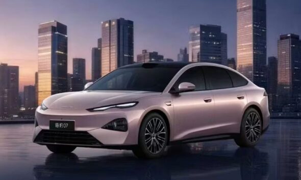 Bigger new second-generation BYD Seal 07 sedan revealed in China