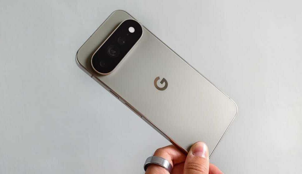 Google Pixel 11 Pro XL review design