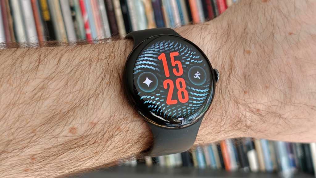 Pixel Watch 5 showing new weave watch face