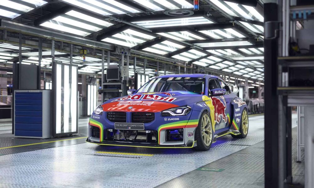BMW M2 RED BULL DRIFT BROTHERS 10