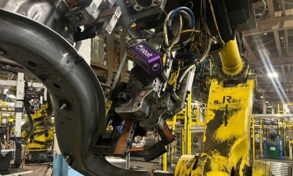 Paris-based Inbolt raises €11 million to give industrial robots real-time vision and intelligence