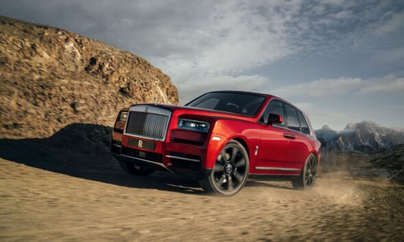 Rolls Royce Cullinan-official images-1