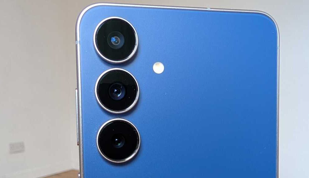 samsung galaxy s25 fe review 10
