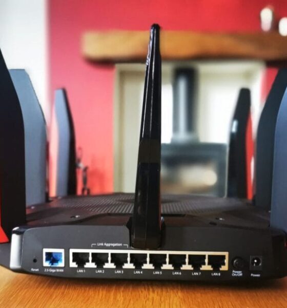 TP Link Router scaled 1