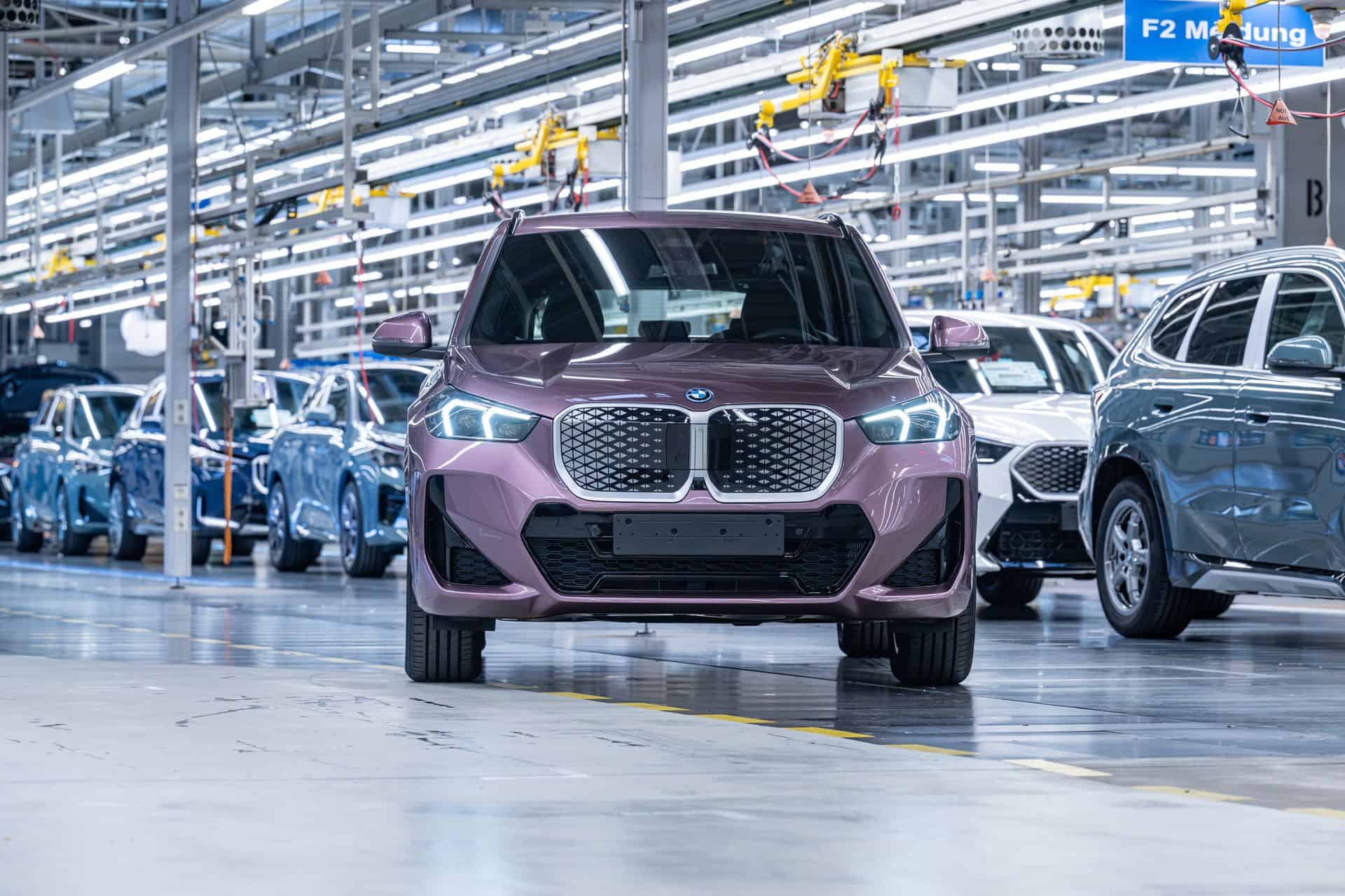 BMW REGENSBURG PLANT 00