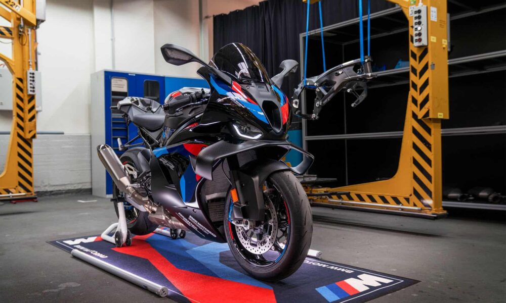 BMW M 1000 RR MOTORSPORT FRAME 02