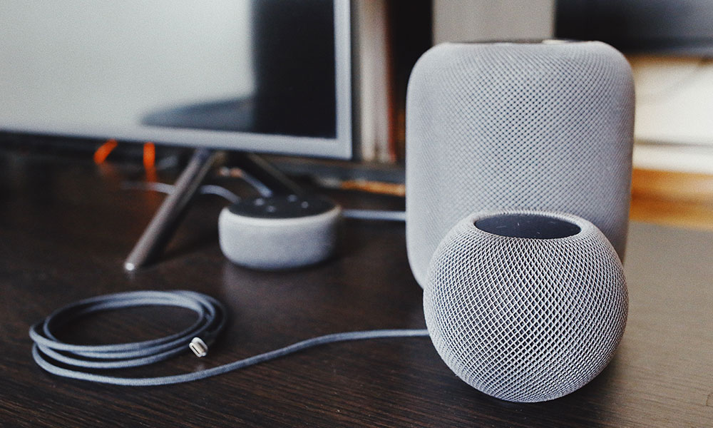 HomePod and HomePod mini