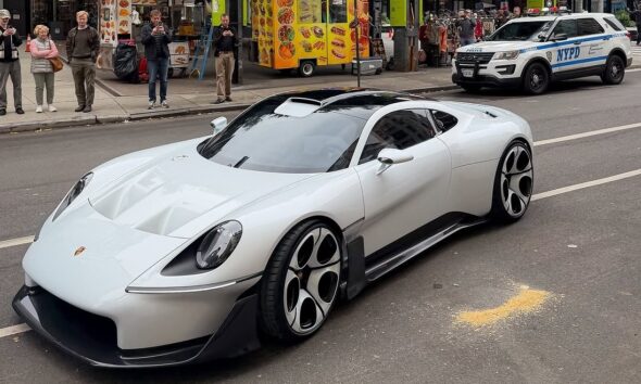 Porsche Mission S makes its first public appearance on New York streets